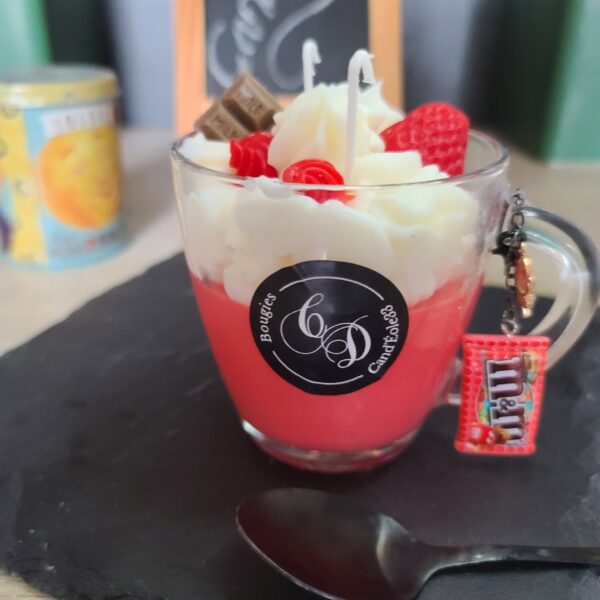 CandEole33 - Bougie délice de chantilly fraise