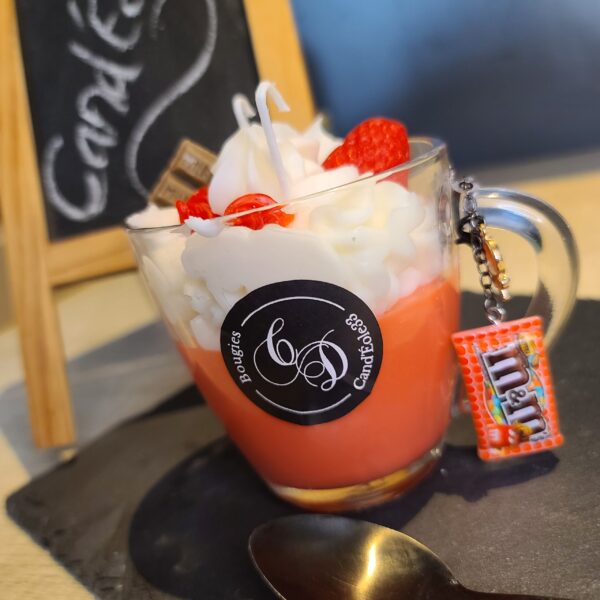 CandEole33 - Bougie délice de chantilly fraise